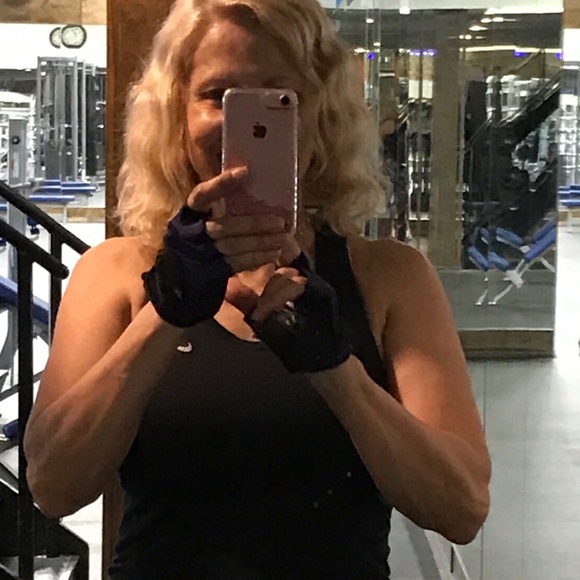 Meet your Posher, Maria - Picture 1 of 1